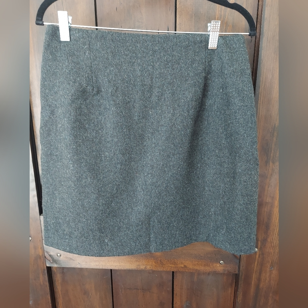 Vintage 100% Wool Gray Mini Skirt by Ilyse Hart LTD